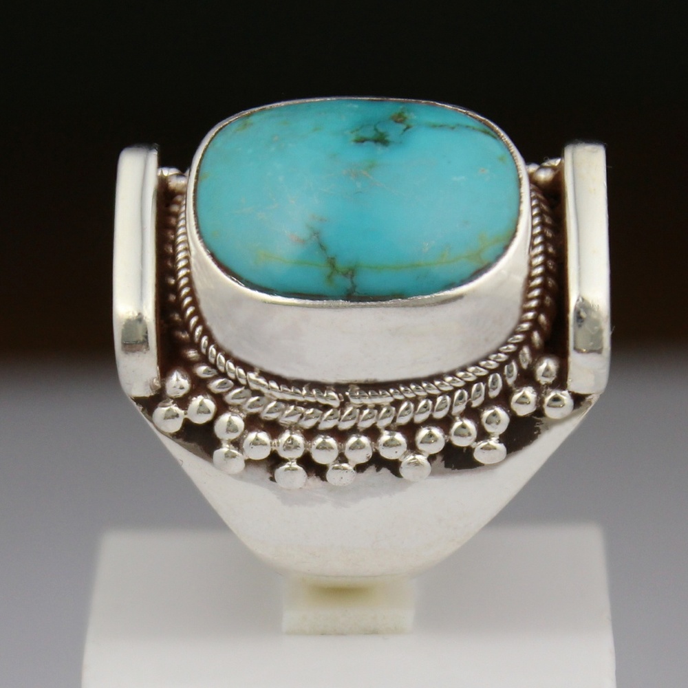 TURQUOISE STONE ON GENUINE STERLING SILVER RING